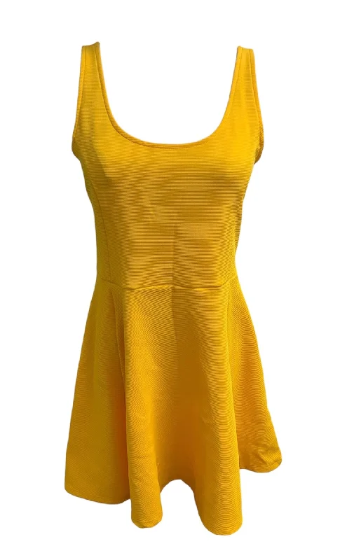 Divided Jr. Dress Yellow 10