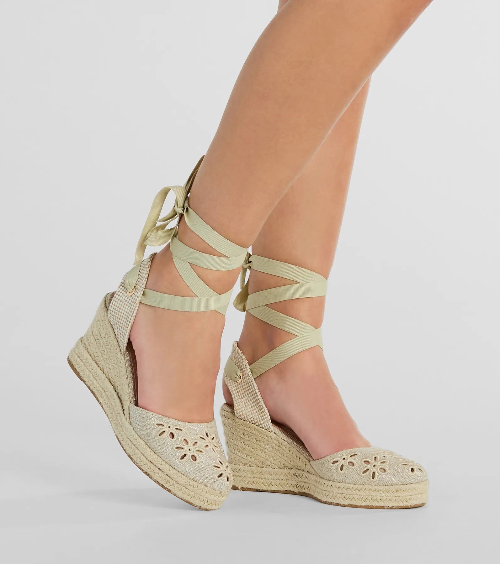 Feeling Cute Flower-Detail Espadrille Wedges