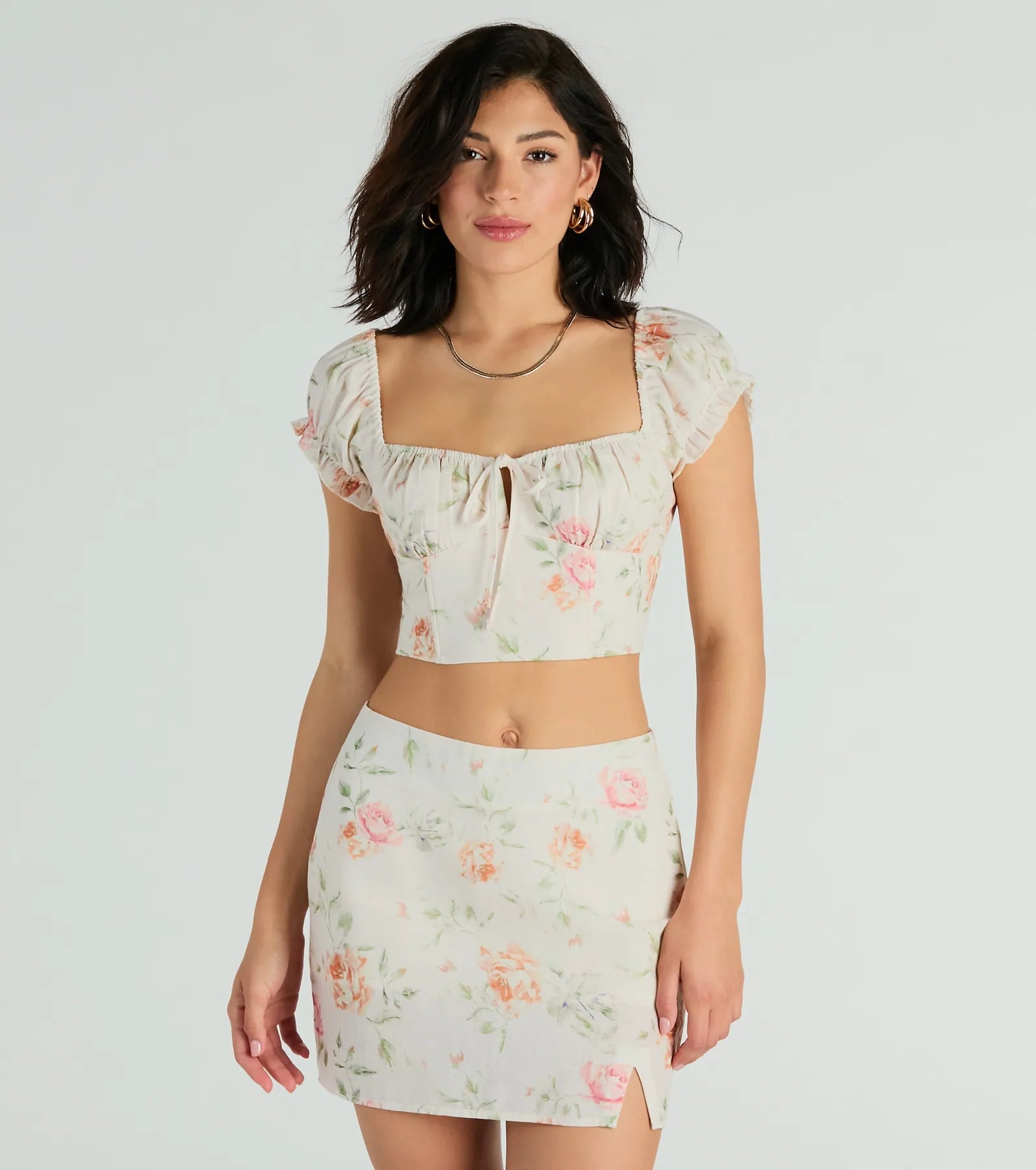 Prettiest Vibe Puff Sleeve Floral Woven Crop Top